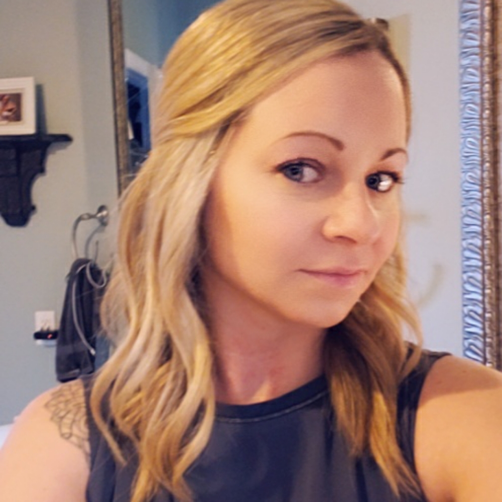 Meet your Posher, Kayce